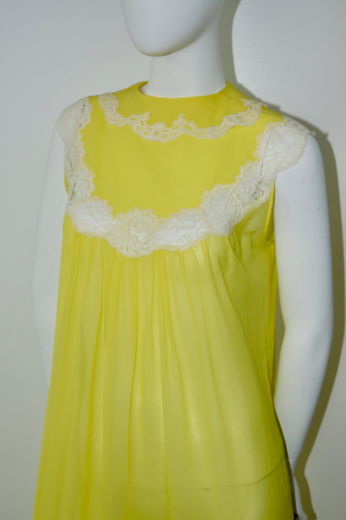 Sunshine Yellow 1960's Peignoir Slip
