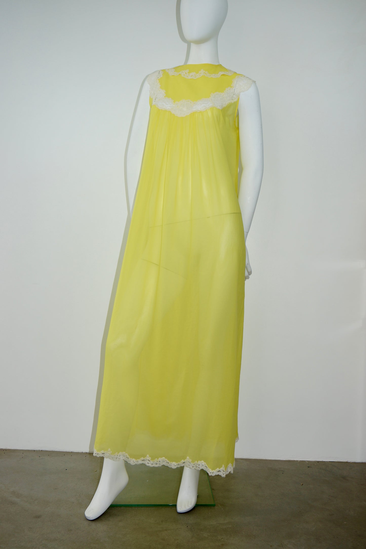 Sunshine Yellow 1960's Peignoir Slip
