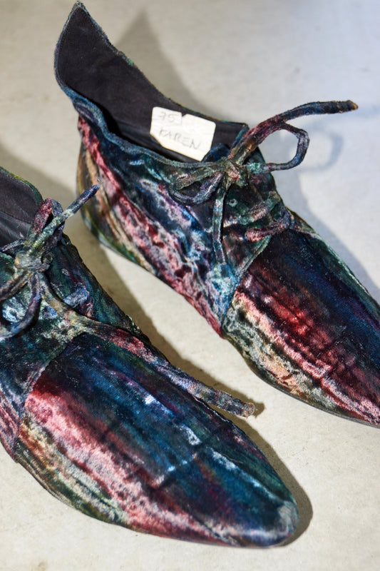 Romeo Gigli Velvet Flats