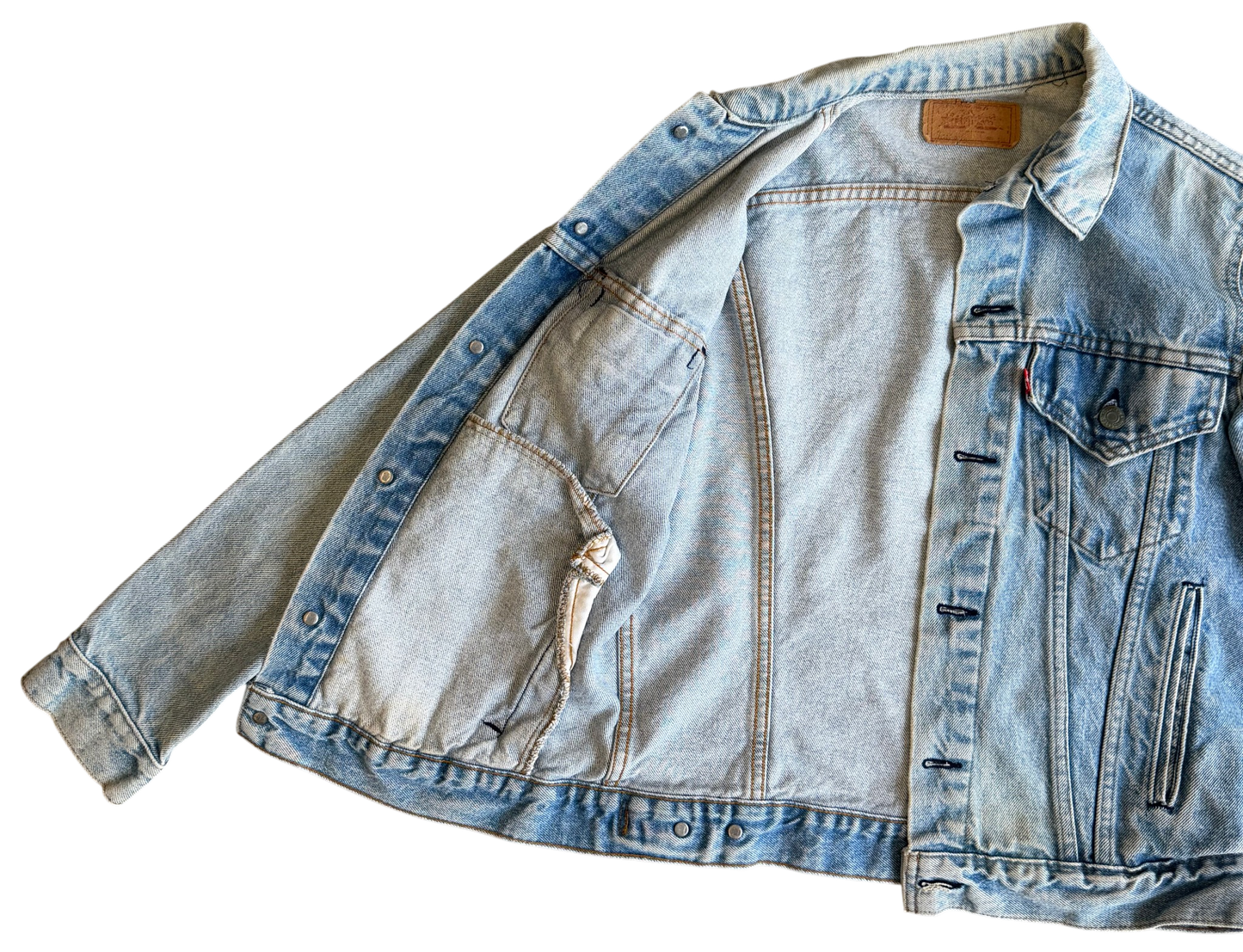 Vintage Levi’s Light Wash Denim Jacket