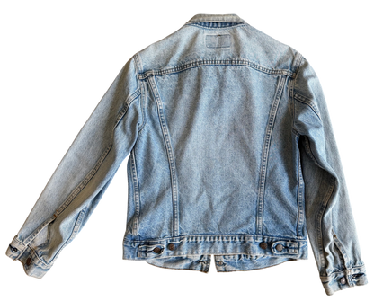 Vintage Levi’s Light Wash Denim Jacket