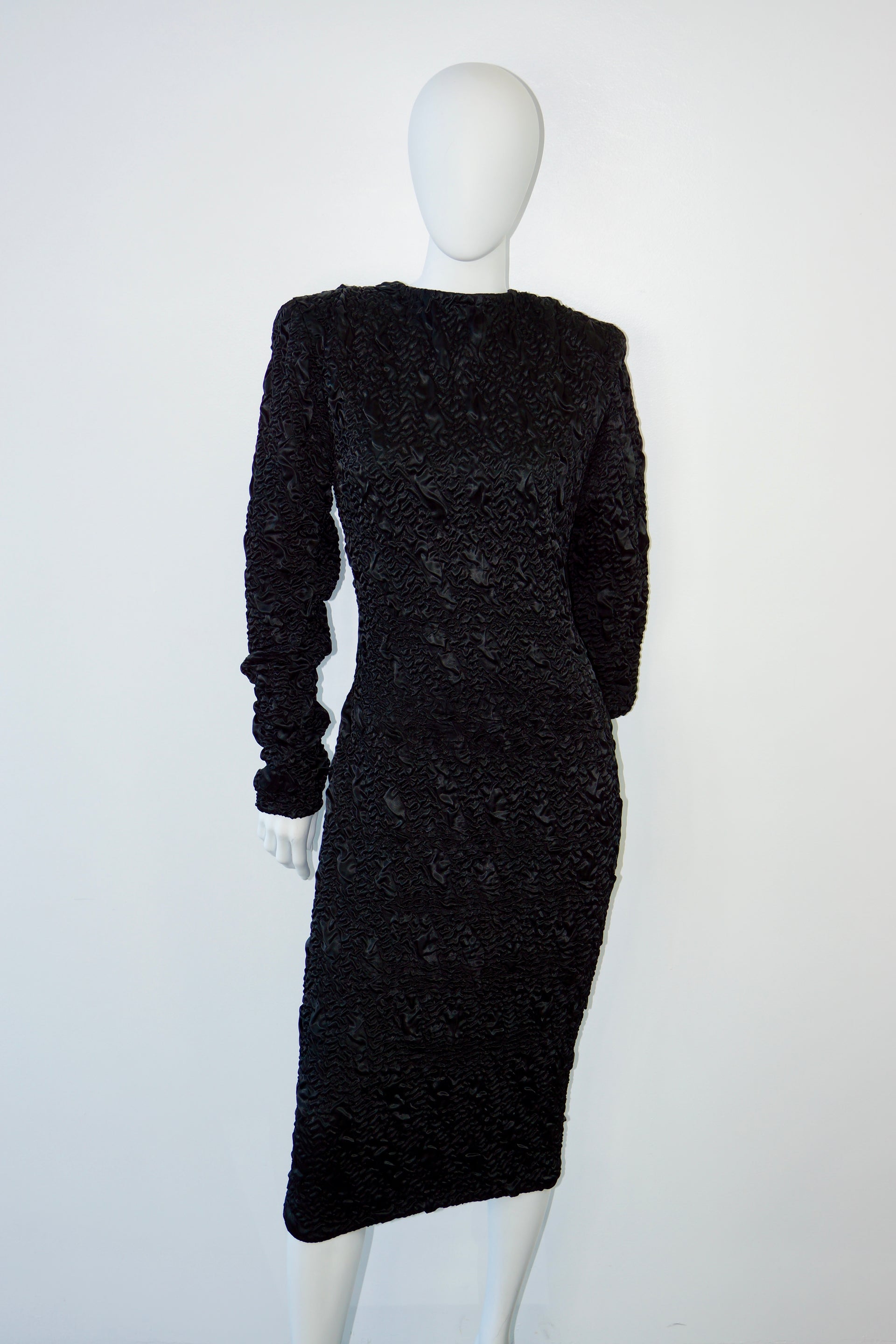 Gianni Versace Dress – Chelsea Von Mach