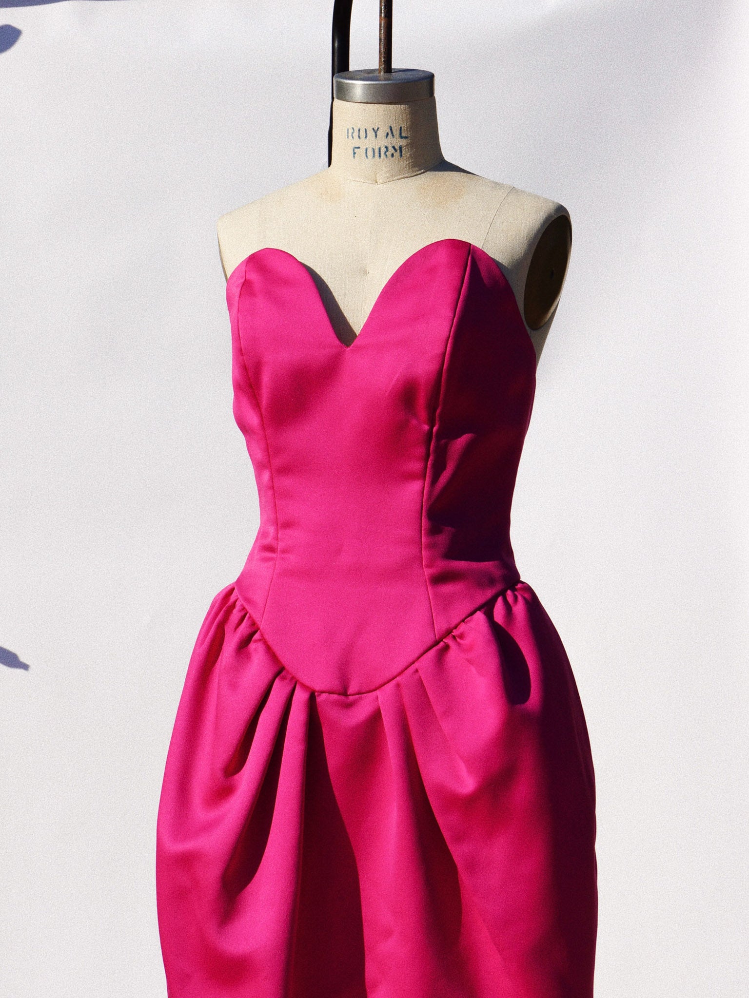 1980s Victor Costa Hot Pink Cocktail Dress 1980s Victor Costa Hot Pink Cocktail Dress